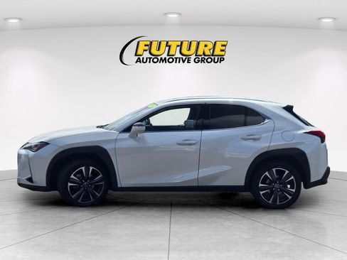 Used 2019 Lexus UX 200 FWD image 7