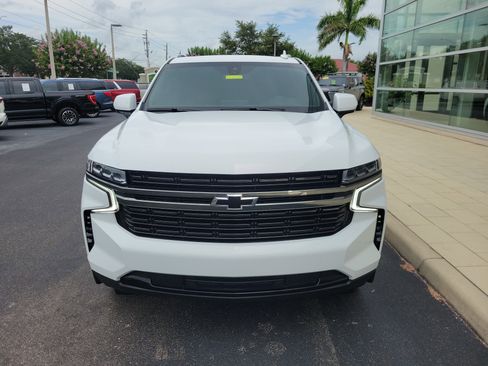 Used 2021 Chevrolet Tahoe RST RWD image 2