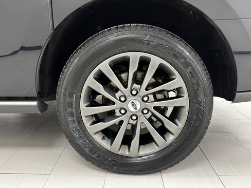 Used 2021 Ford Expedition Max Limited image 37