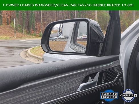 Used 2023 Jeep Wagoneer L Series II image 21