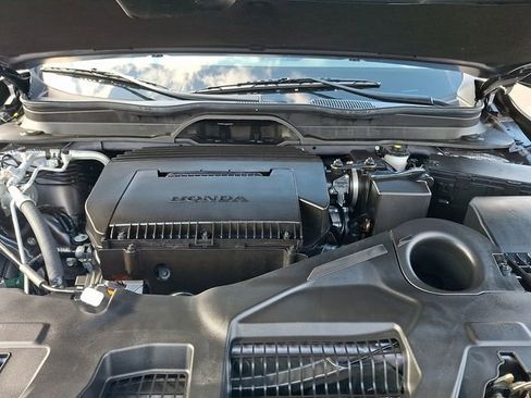 Used 2025 Honda Pilot Touring image 31