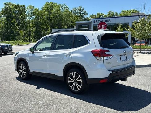 Certified 2023 Subaru Forester Limited AWD/4WD image 8