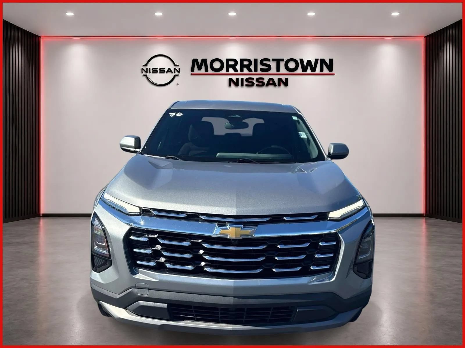 Used 2025 Chevrolet Equinox LT FWD image 8