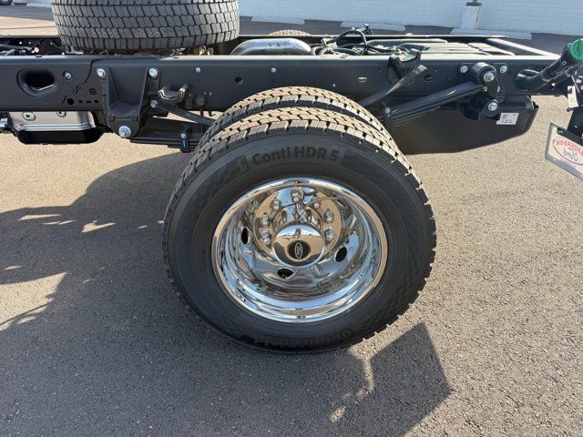 New 2026 Ford F550 4x4 Regular Cab Super Duty image 16