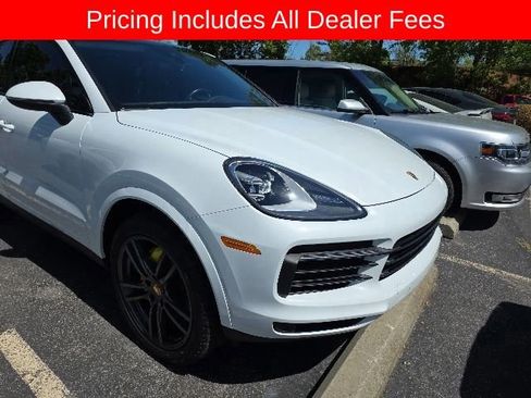 Used 2020 Porsche Cayenne AWD/4WD image 2