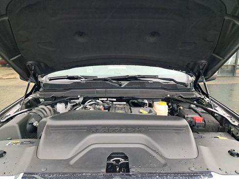 New 2026 RAM 3500 Limited image 27