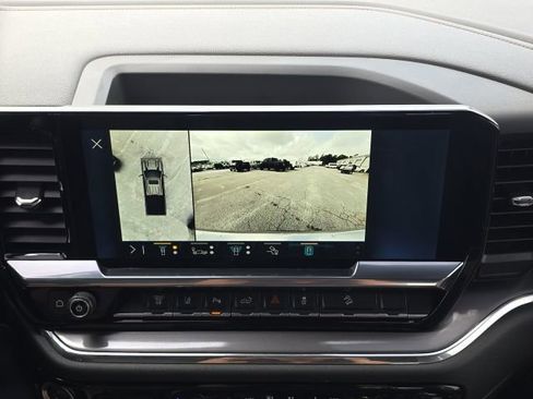 Used 2024 Chevrolet Silverado 2500 High Country w/ High Country Premium Package image 34