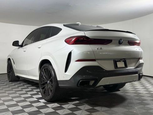 Used 2025 BMW X6 xDrive40i AWD/4WD image 4