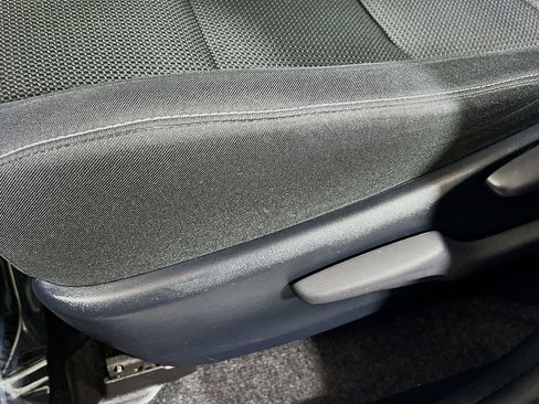 Certified 2018 Toyota RAV4 XLE image 18