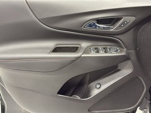 Certified 2024 Chevrolet Equinox RS image 9