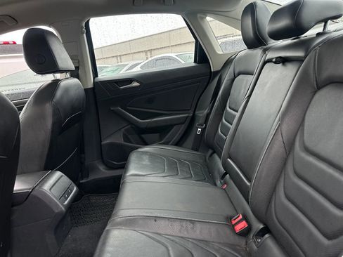 Used 2022 Volkswagen Jetta SEL FWD image 14