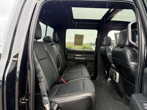 Used 2019 Ford F150 Raptor w/ Equipment Group 802A Luxury AWD/4WD image 23