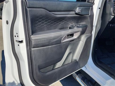 Used 2024 Ford Ranger XLT w/ FX4 Off-Road Package image 9