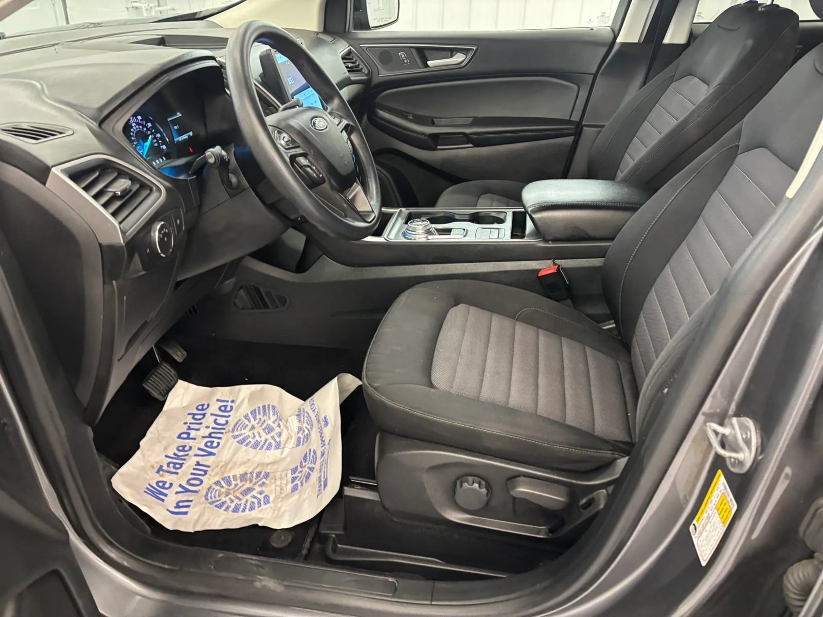 Used 2022 Ford Edge SE w/ Black Appearance Package AWD/4WD image 36