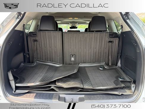 Used 2020 Toyota Highlander XLE AWD/4WD image 14