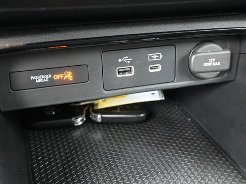 Certified 2023 Honda CR-V EX image 17