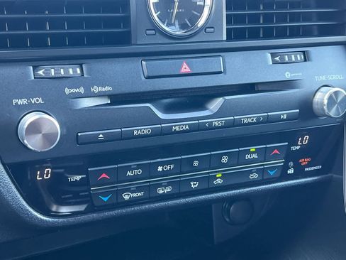 Used 2019 Lexus RX 350 FWD w/ Accessory Package image 20