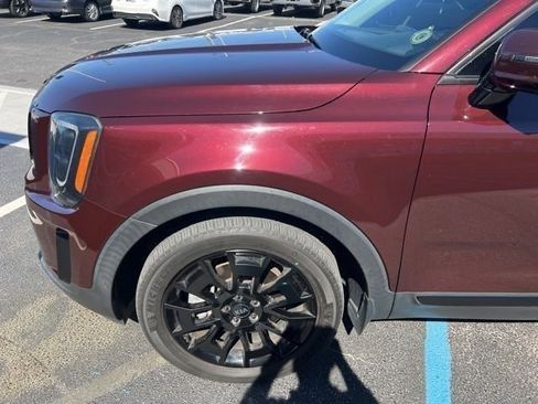 Used 2021 Kia Telluride SX w/ Nightfall Edition Package AWD/4WD image 44