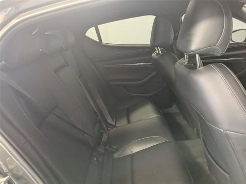 Used 2023 MAZDA MAZDA3 s image 23