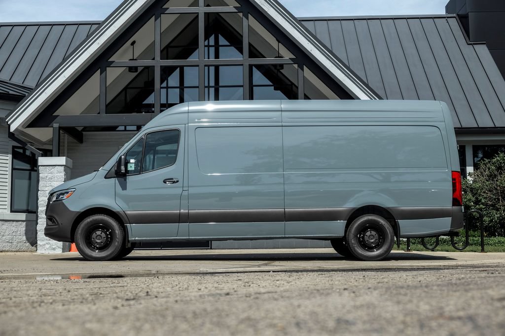 New 2026 Mercedes-Benz Sprinter 2500 image 3