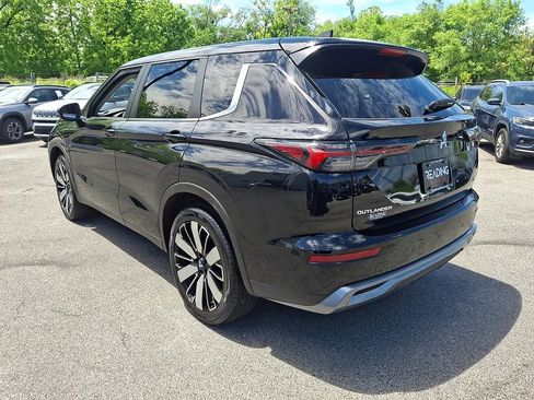 Used 2025 Mitsubishi Outlander SE AWD/4WD image 7