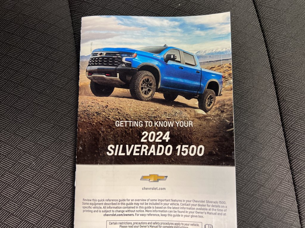 Used 2024 Chevrolet Silverado 1500 RST AWD/4WD image 35