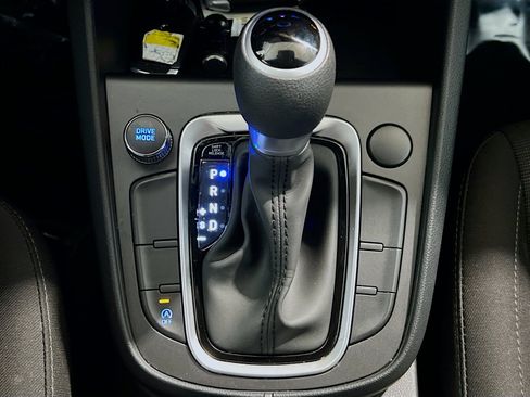 Used 2023 Hyundai Kona SEL FWD image 12
