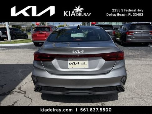 Certified 2024 Kia Forte LXS w/ LXS Technology Package FWD image 4