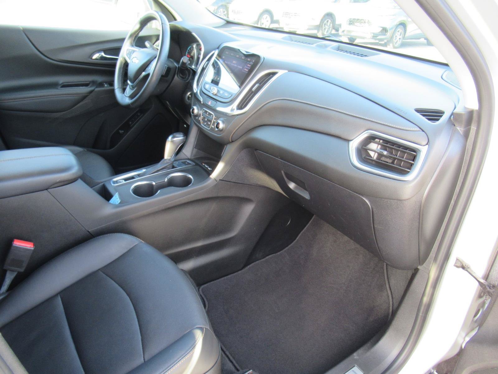 Used 2019 Chevrolet Equinox Premier FWD image 11