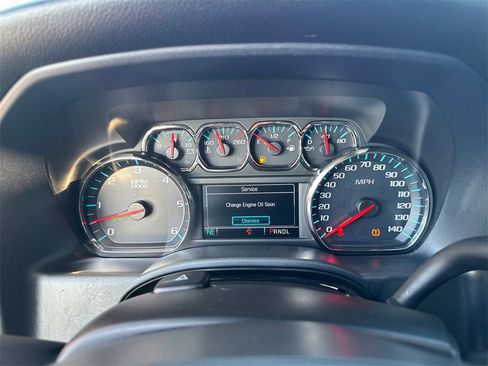 Used 2018 Chevrolet Silverado 1500 LT image 27