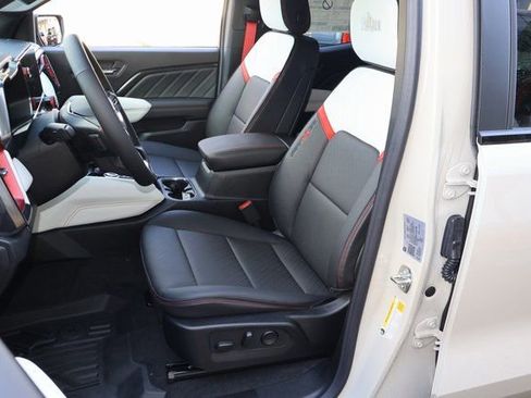 New 2026 GMC Canyon AT4X w/ AT4X AEV Edition image 12