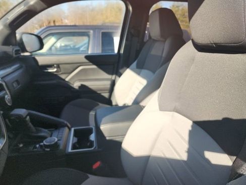 Used 2026 Toyota Tacoma TRD Sport image 2