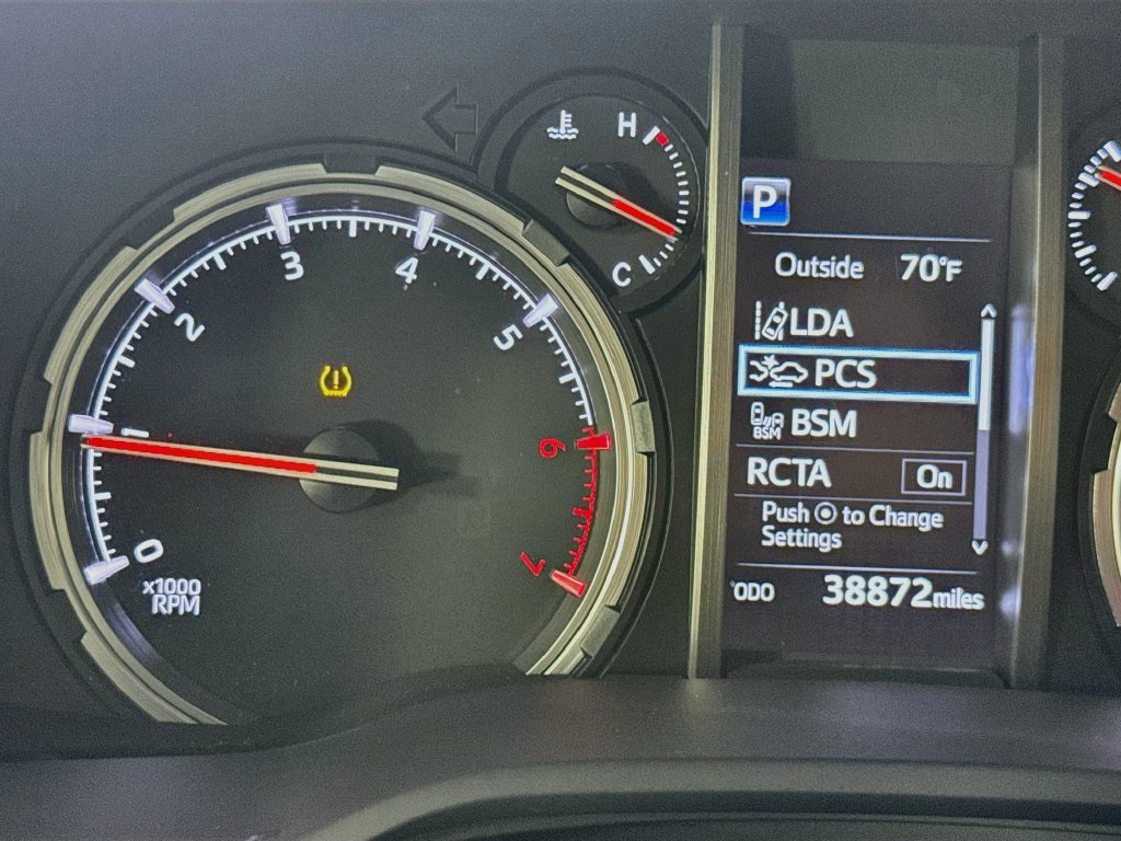 Used 2024 Toyota 4Runner Limited AWD/4WD image 14