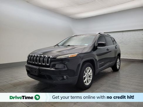 Used 2018 Jeep Cherokee Latitude w/ Safety Group image 1