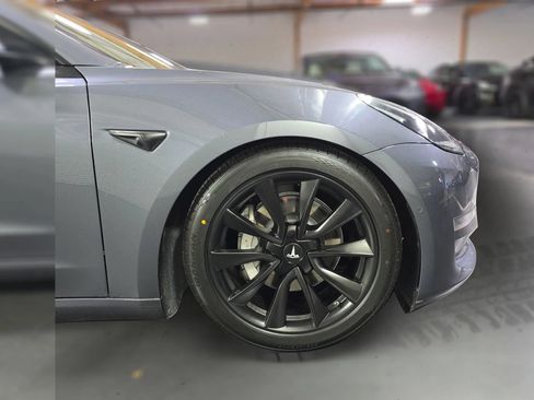 Used 2022 Tesla Model 3 RWD image 17