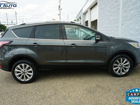 Used 2017 Ford Escape Titanium AWD/4WD image 12