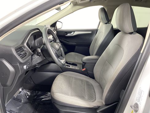 Used 2020 Ford Escape SE FWD image 15