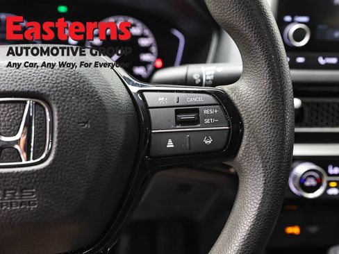 Used 2023 Honda Civic LX image 15