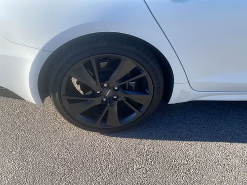 Used 2023 Genesis G70 2.0T w/ Sport Prestige Package image 5