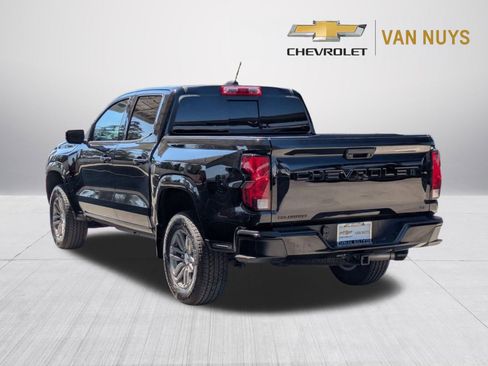 Used 2024 Chevrolet Colorado LT w/ LT Convenience Package RWD image 7
