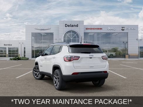 New 2026 Jeep Compass Limited w/ Sun, Sound & Navigation Group AWD/4WD image 3