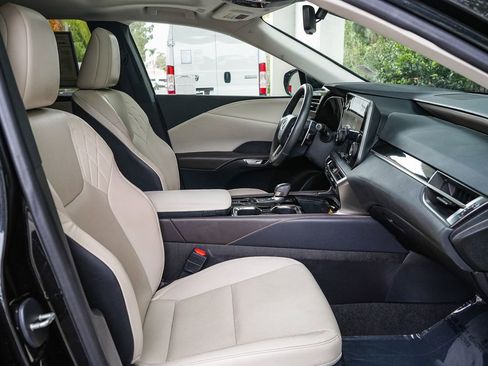 Used 2024 Lexus RX 350 FWD w/ Technology Package image 16