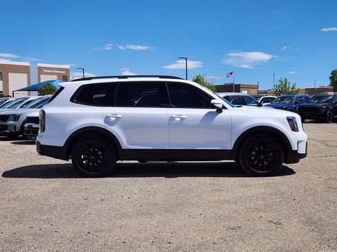 Used 2024 Kia Telluride SX Prestige X-Pro AWD/4WD image 2