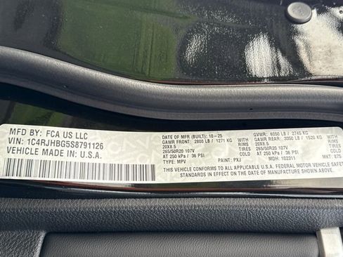 New 2025 Jeep Grand Cherokee Limited image 19