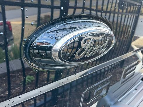 Used 2022 Ford Ranger Lariat w/ Equipment Group 501A High image 6