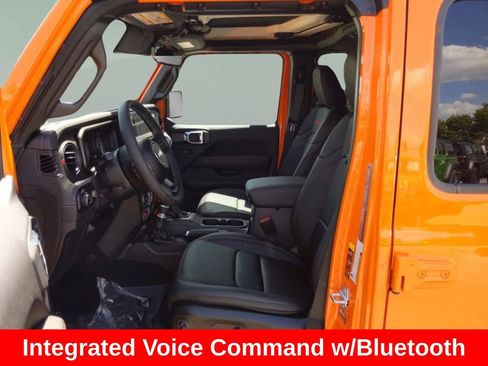 New 2025 Jeep Gladiator Rubicon image 11