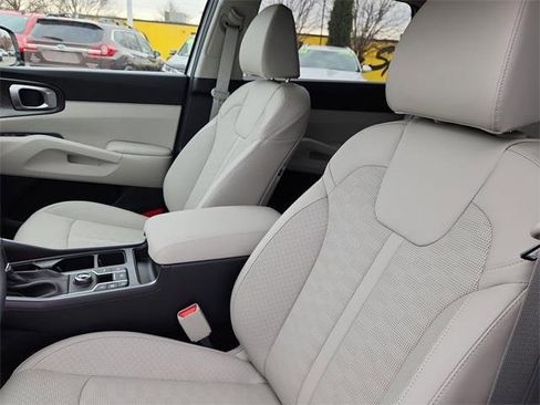 New 2026 Kia Sorento S w/ S Panoramic Sunroof Package image 13