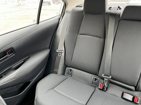 Used 2025 Toyota Corolla LE image 35
