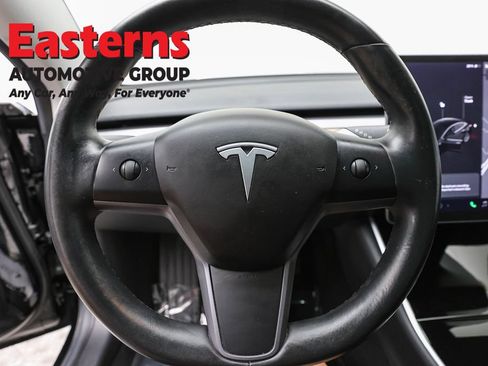 Used 2018 Tesla Model 3 Long Range AWD/4WD image 10