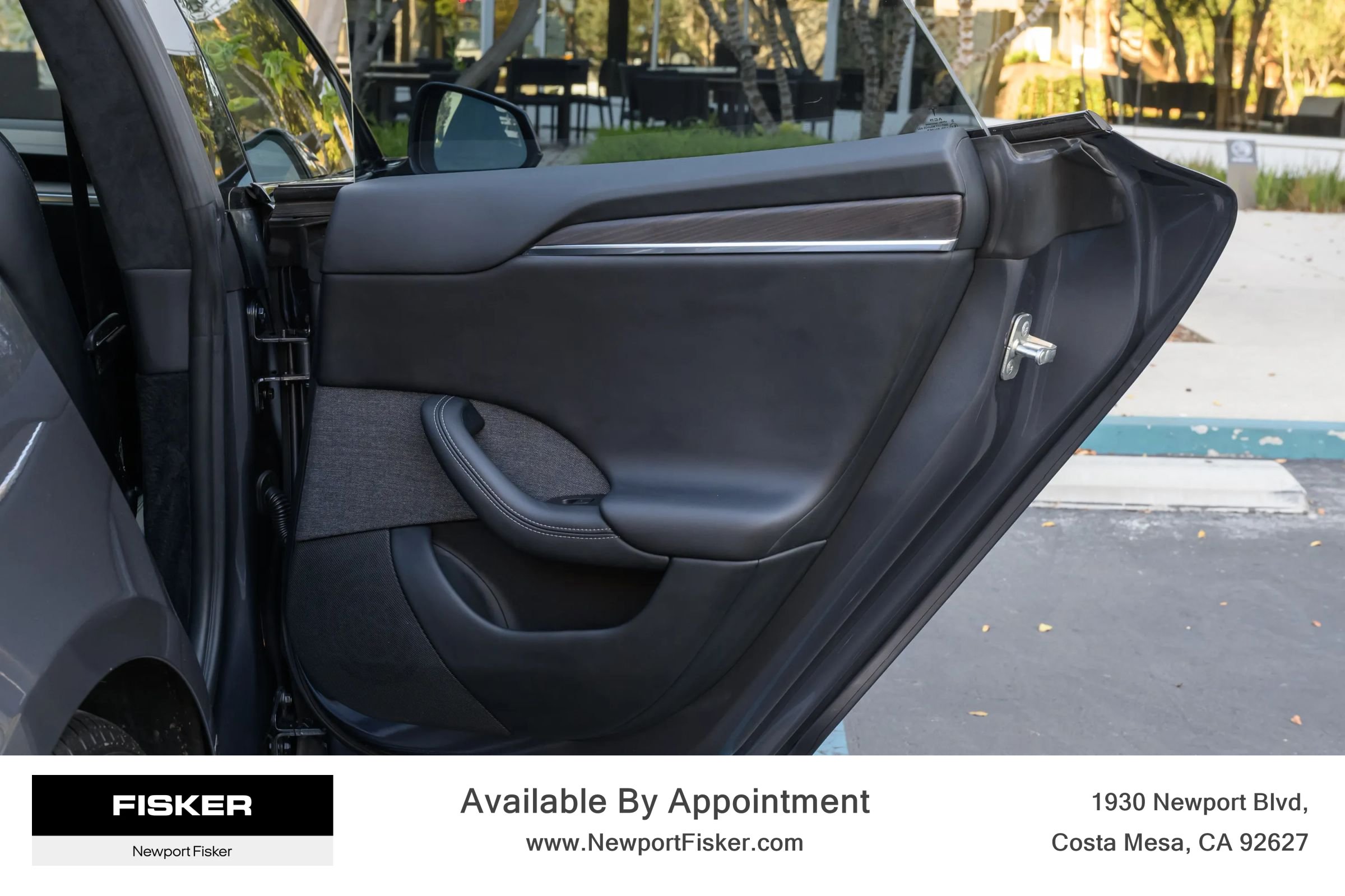 Used 2024 Tesla Model S AWD/4WD image 19